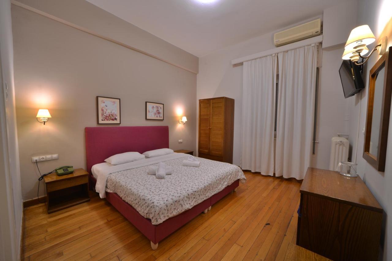 Vassilikon Hotel Лоутраки Экстерьер фото