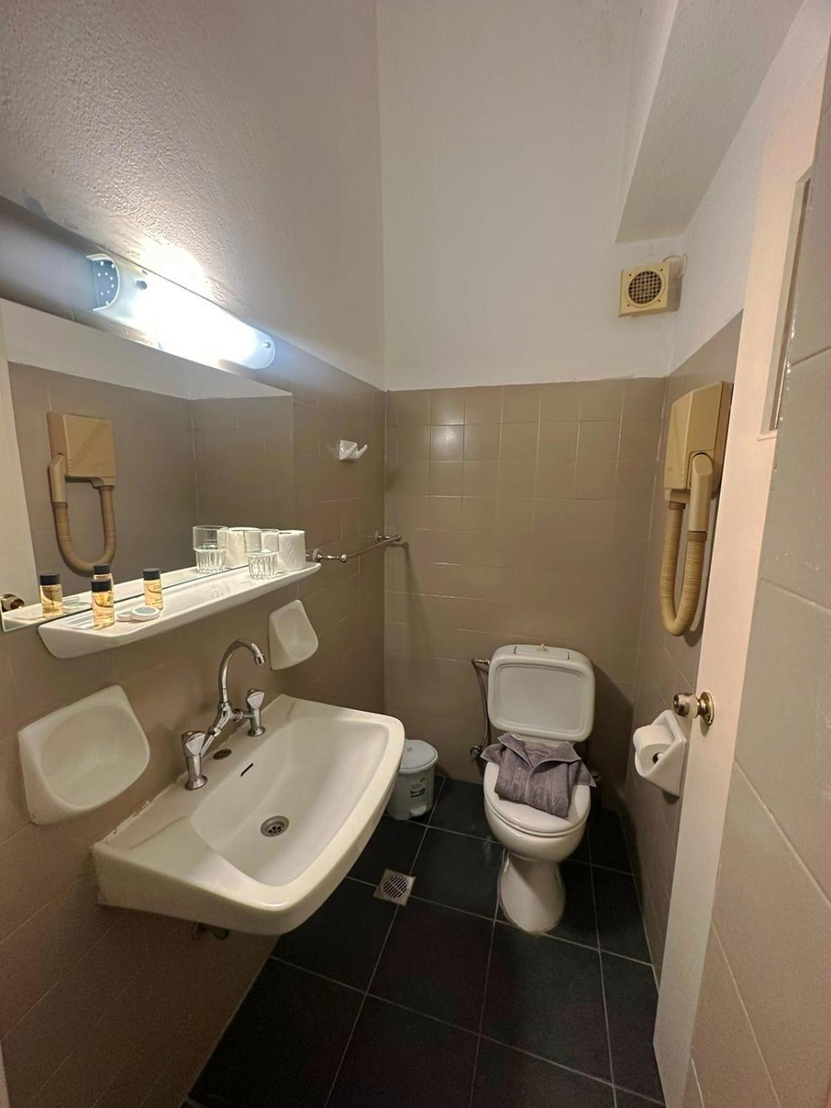 Vassilikon Hotel Лоутраки Номер фото