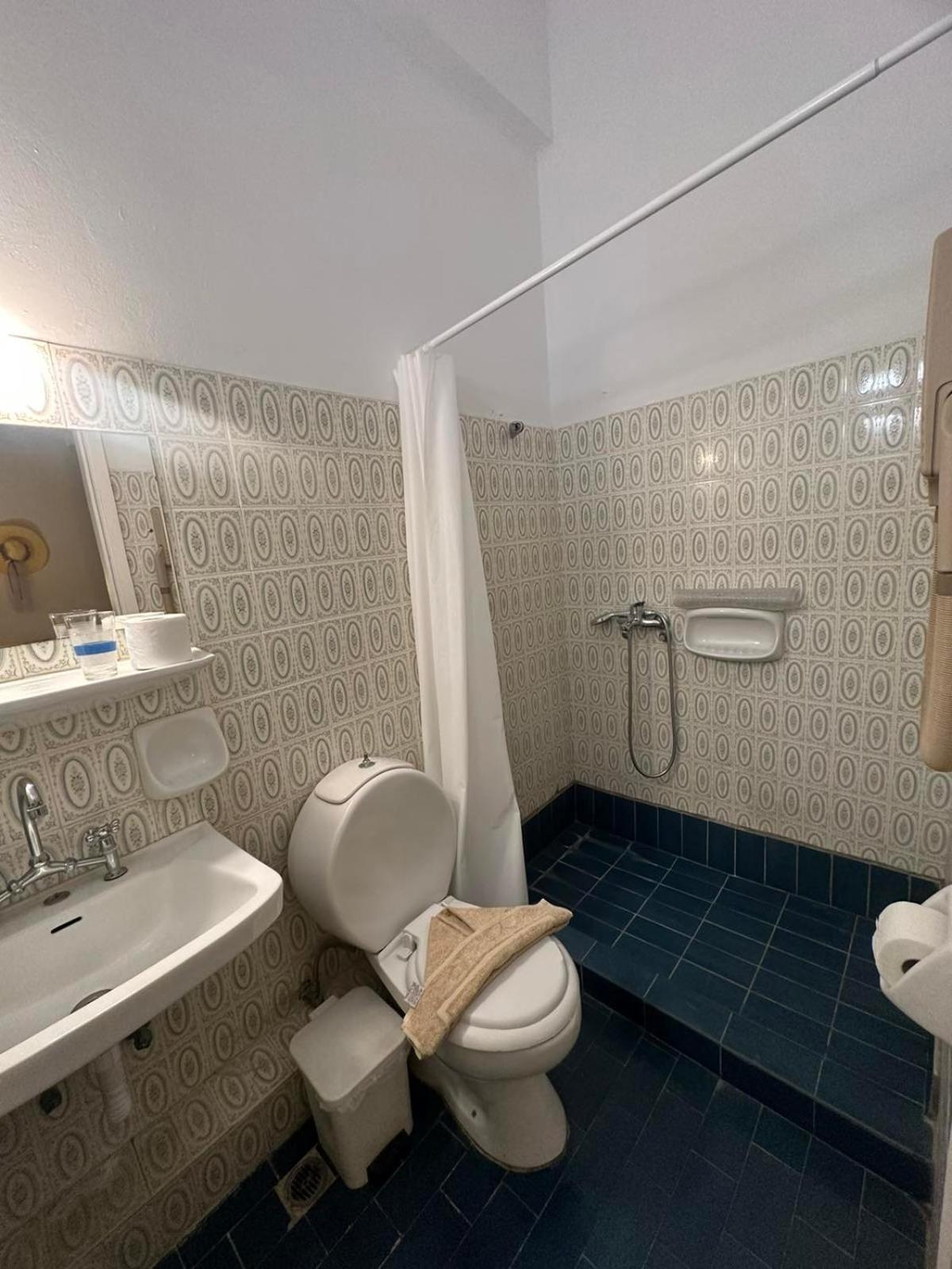 Vassilikon Hotel Лоутраки Номер фото